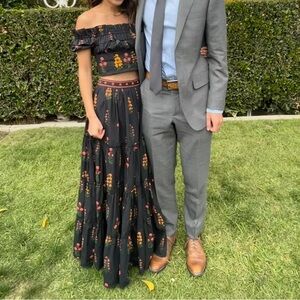 Agua bendita macadamia dahlia skirt and top set xs